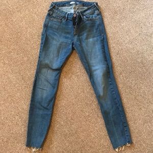 Old Navy Rockstar Super Skinny Raw Hem Jeans